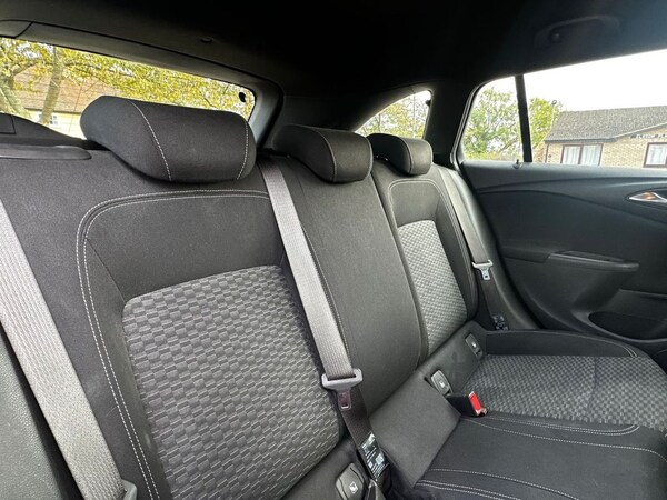 Used Vauxhall Astra 2017 for sale - 76147678: Photo 25