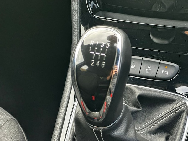 Used Vauxhall Astra 2017 for sale - 76147678: Photo 34