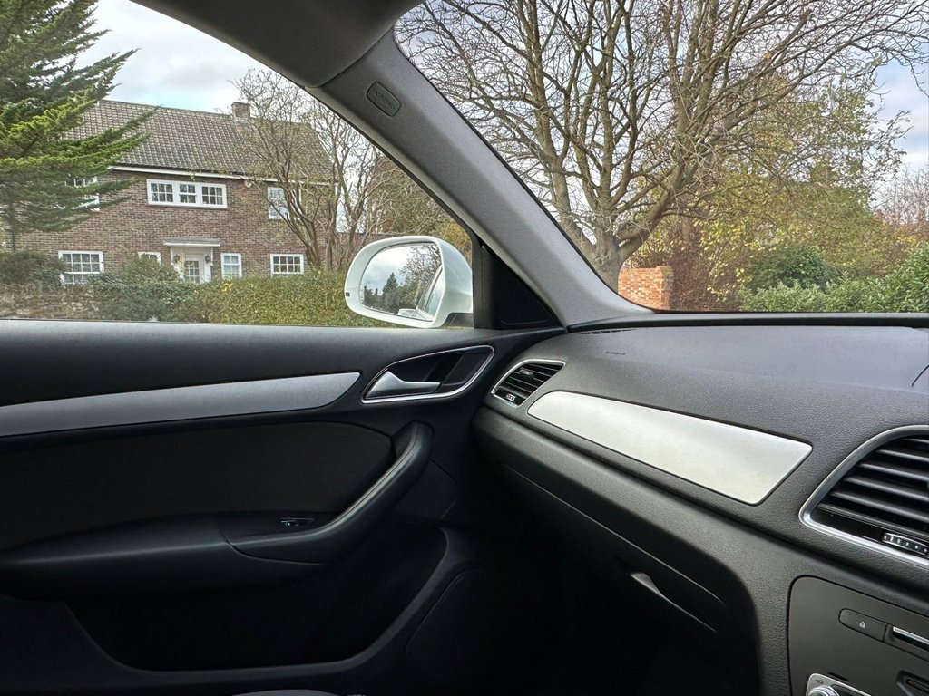 Used Audi Q3 2018 for sale - 76536018: Photo 28