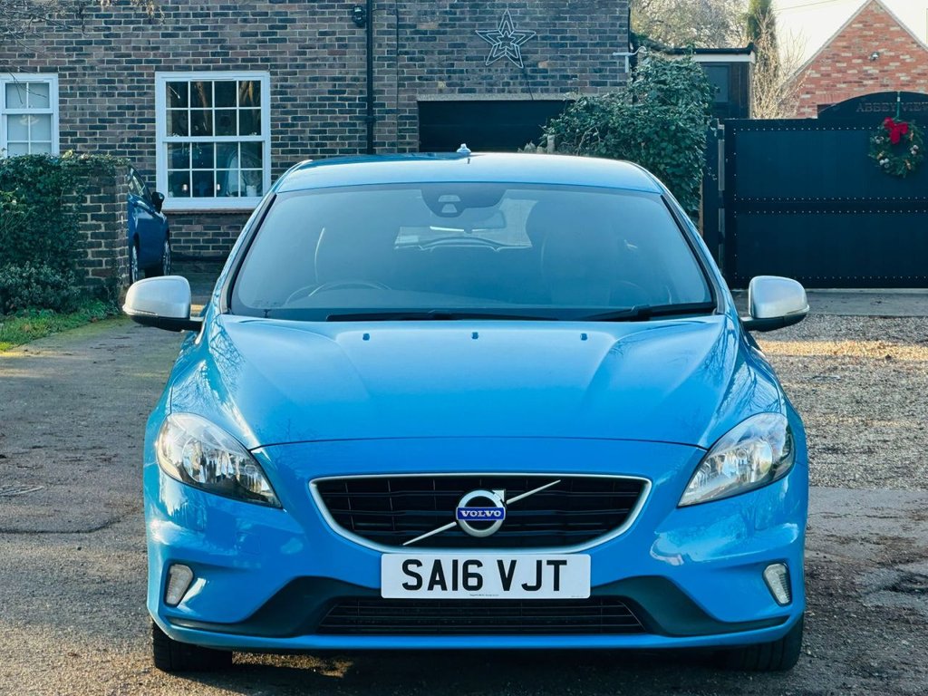 Used Volvo V40 2016 for sale - 76900530: Photo 11