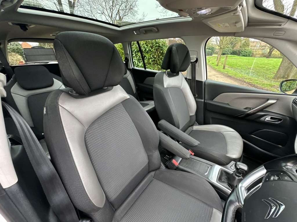 Used Citroen Grand C4 Picasso 2018 for sale - 76883090: Photo 31