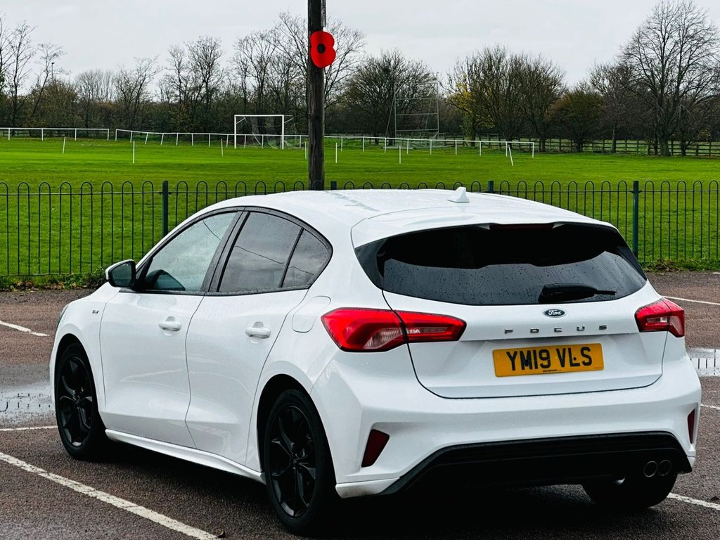 Used Ford Focus 2019 for sale - 76322945: Photo 8