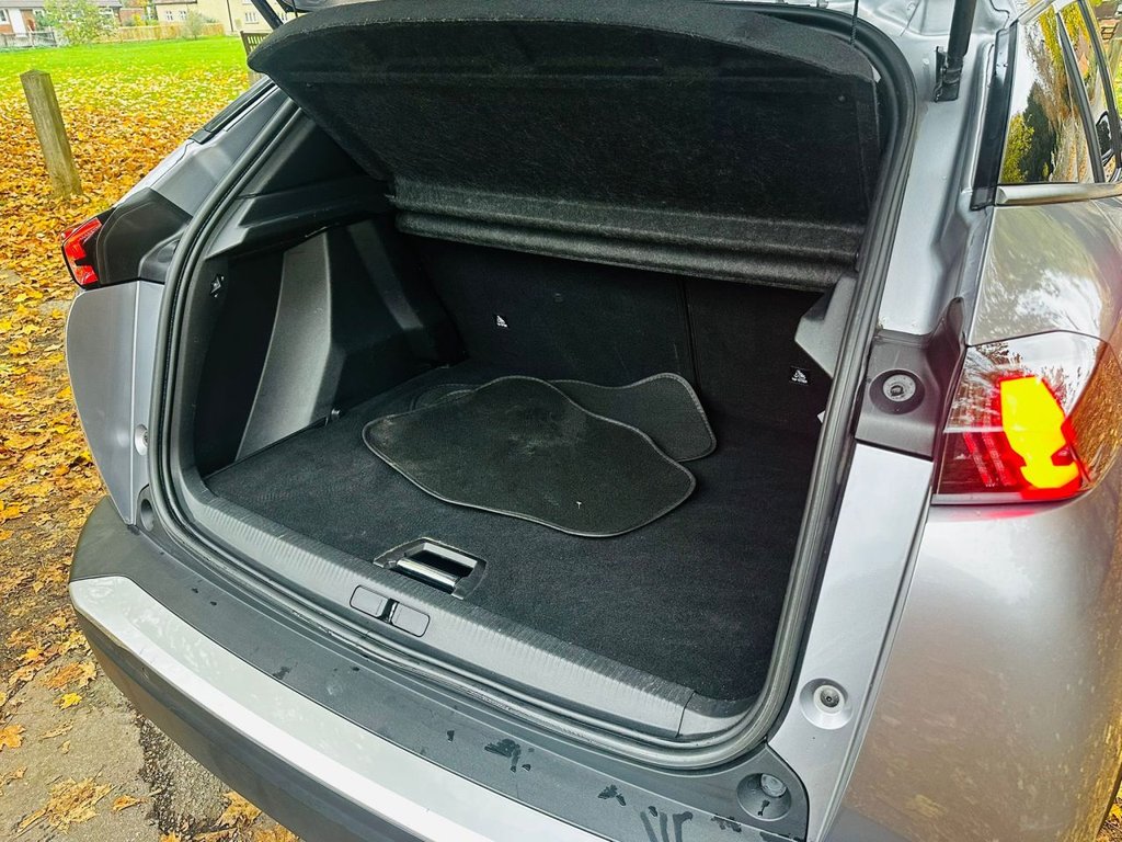 Used Peugeot 2008 2020 for sale - 76279960: Photo 21