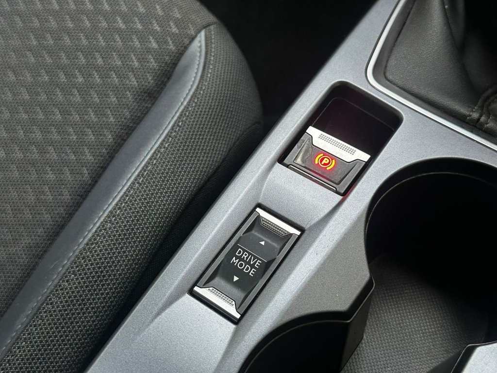 Used Peugeot 2008 2020 for sale - 76279960: Photo 30