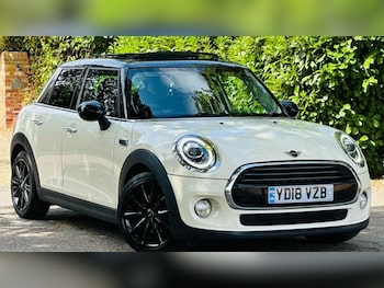 Used MINI Hatch 2018 for sale - 79221183: Photo