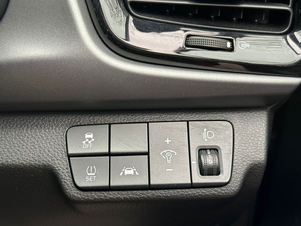 Used Kia Rio 2017 for sale - 76698902: Photo 27