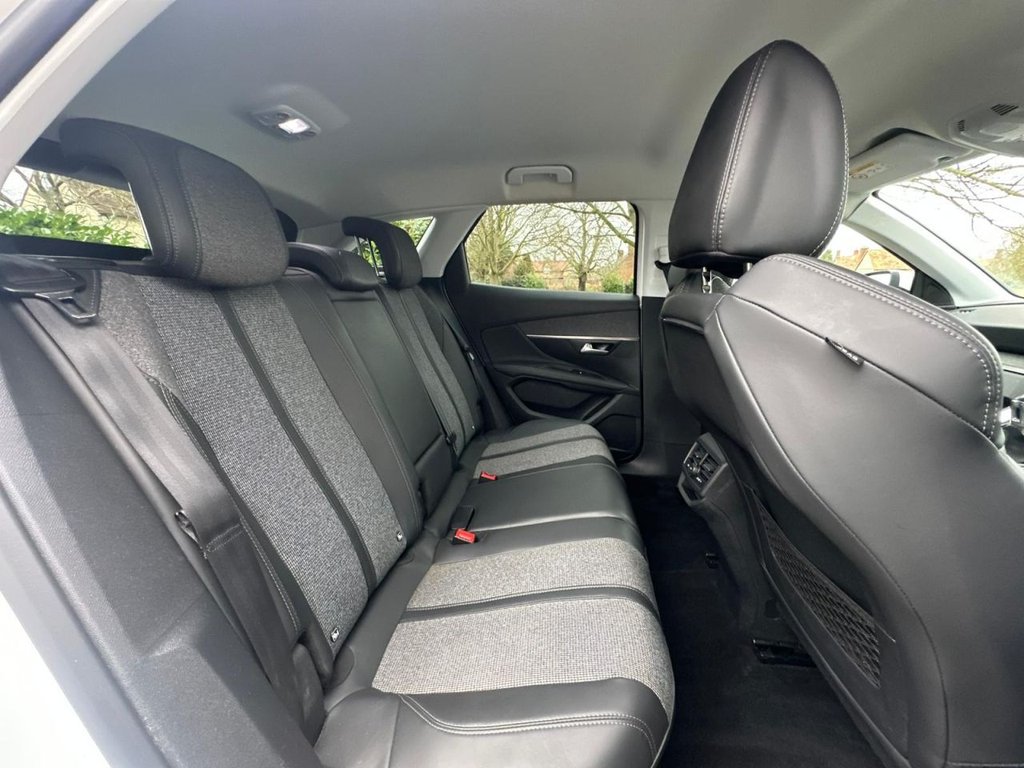 Used Peugeot 3008 2017 for sale - 76841146: Photo 22