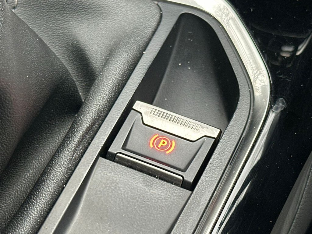 Used Peugeot 3008 2017 for sale - 76841146: Photo 28