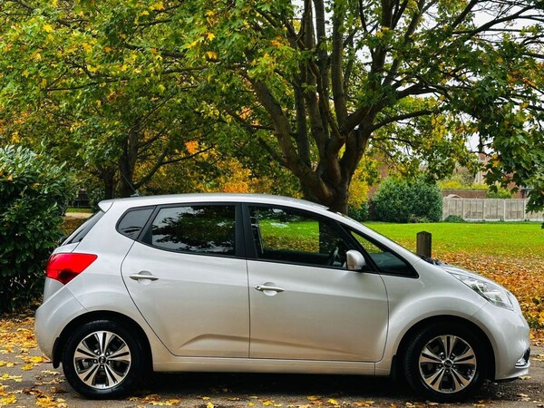 Used Kia Venga 2017 for sale - 76154518: Photo 5
