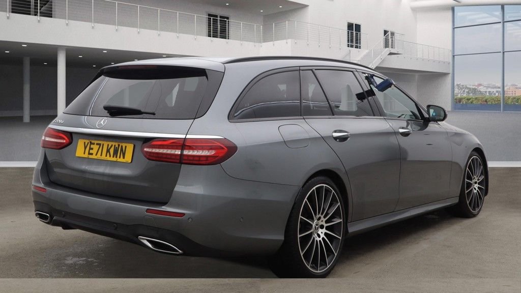 Used Mercedes-Benz E Class 2022 for sale - 77821367: Photo 11