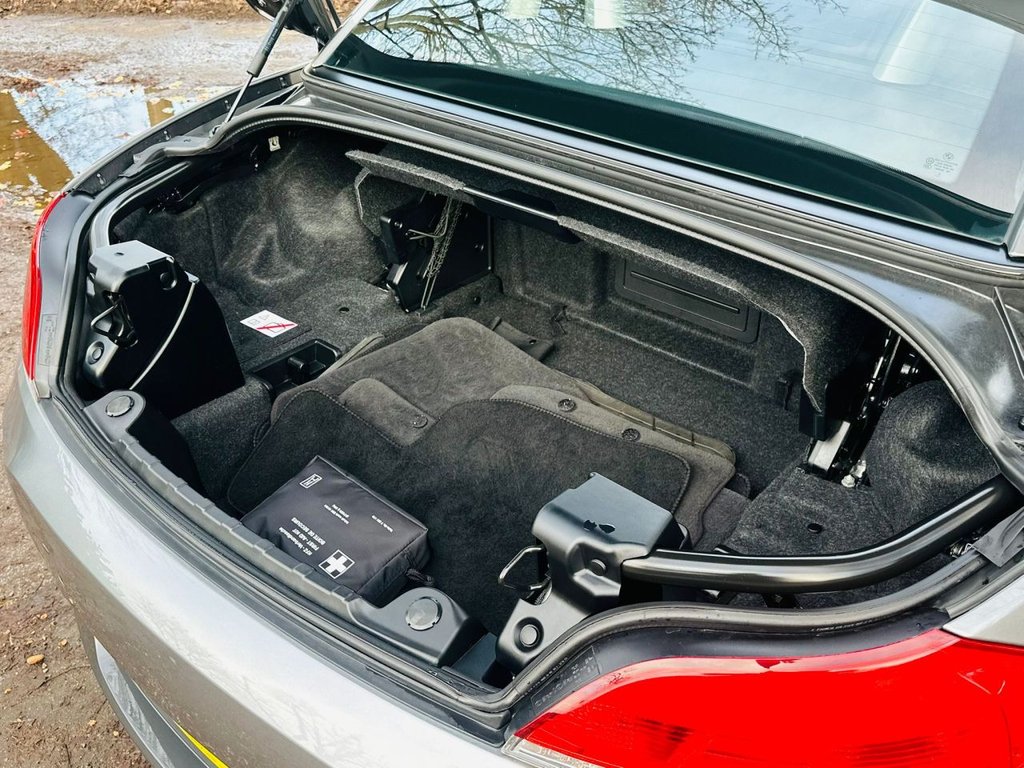 Used BMW Z4 2012 for sale - 76848301: Photo 22