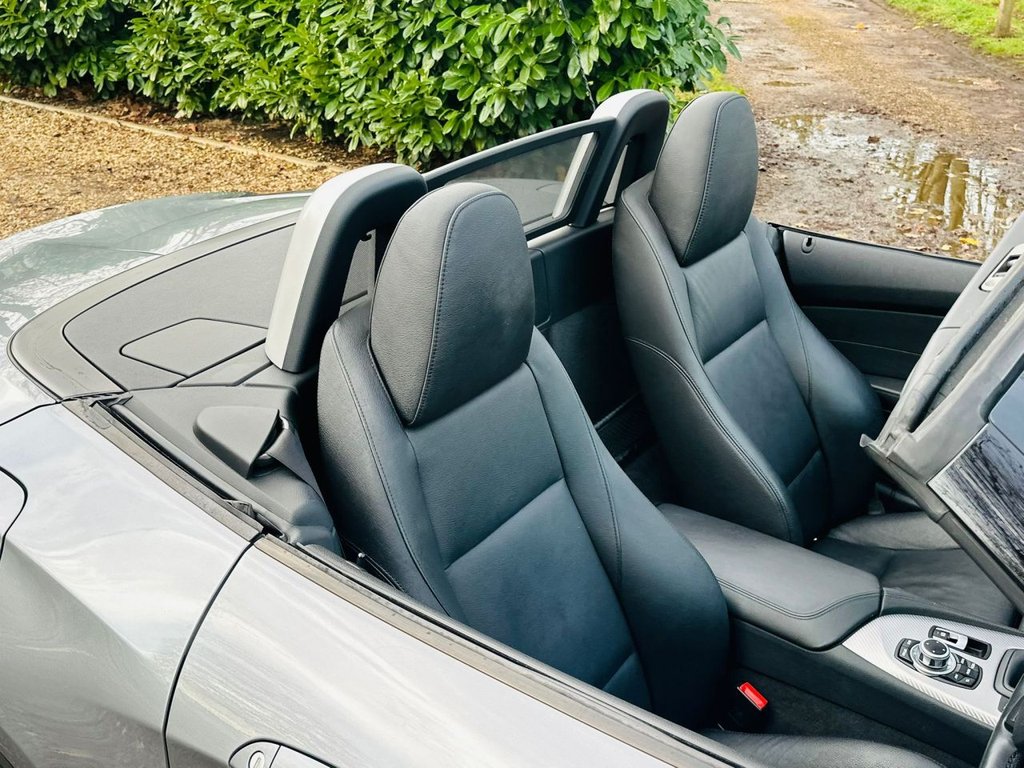 Used BMW Z4 2012 for sale - 76848301: Photo 26