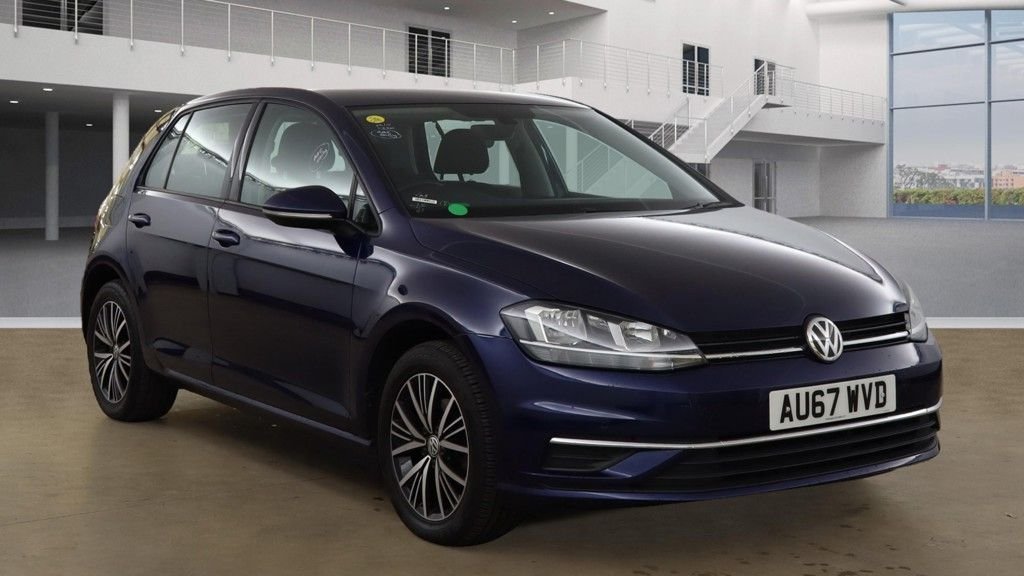 Used Volkswagen Golf 2017 for sale - 76470358: Photo 1