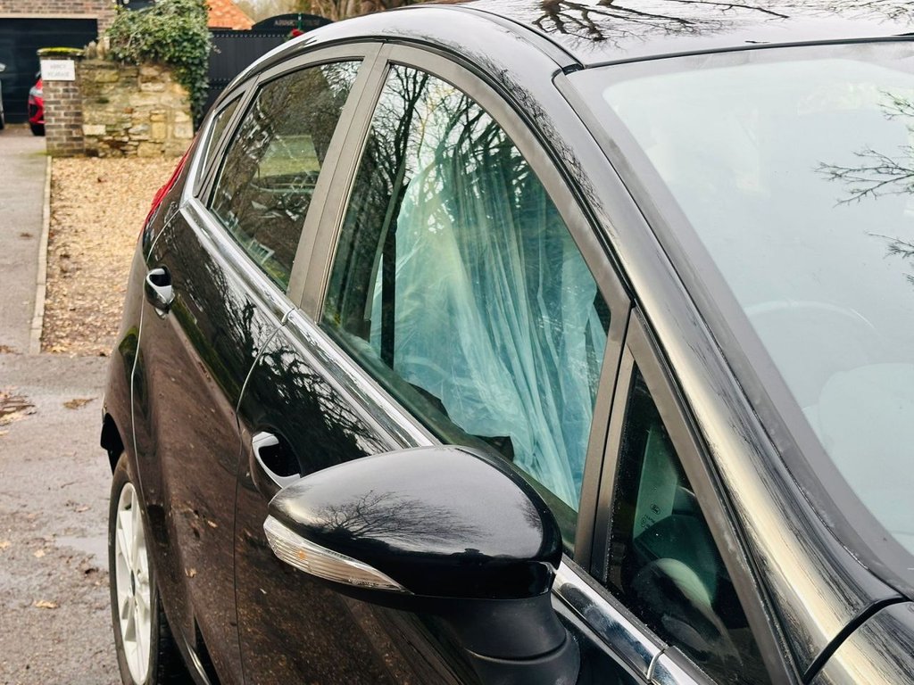 Used Ford Fiesta 2015 for sale - 76698876: Photo 15