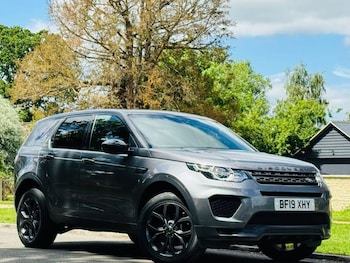 Used Land Rover Discovery Sport 2019 for sale - 79305510: Photo