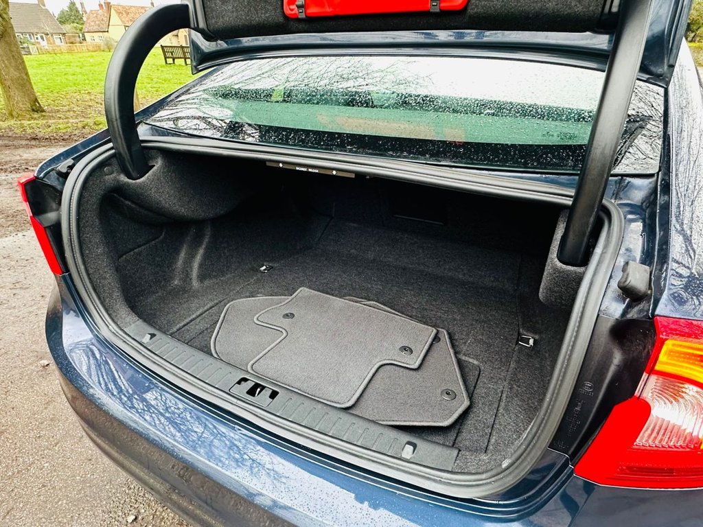 Used Volvo S60 2014 for sale - 77101062: Photo 19