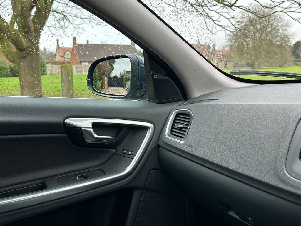 Used Volvo S60 2014 for sale - 77101062: Photo 33