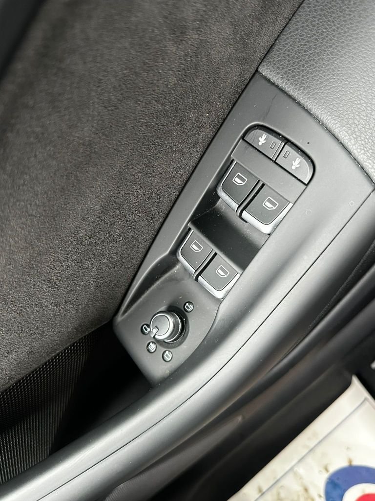 Used Audi Q3 2016 for sale - 77152905: Photo 32