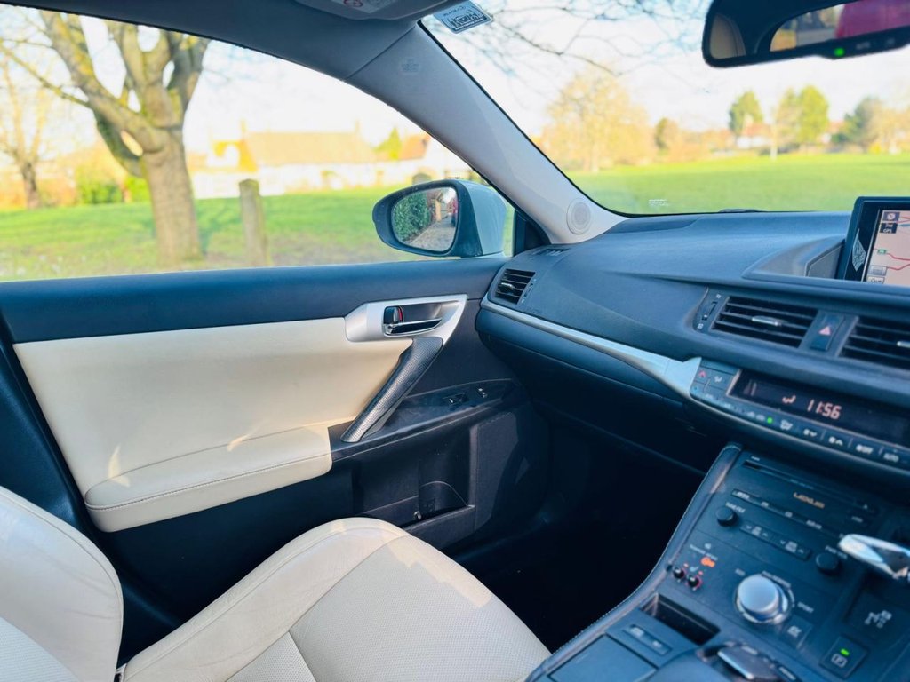 Used Lexus CT 2011 for sale - 77328286: Photo 30