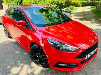 Used Ford Focus 2017 for sale - 74827332: Photo