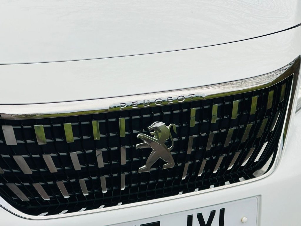 Used Peugeot 3008 2017 for sale - 76698898: Photo 12