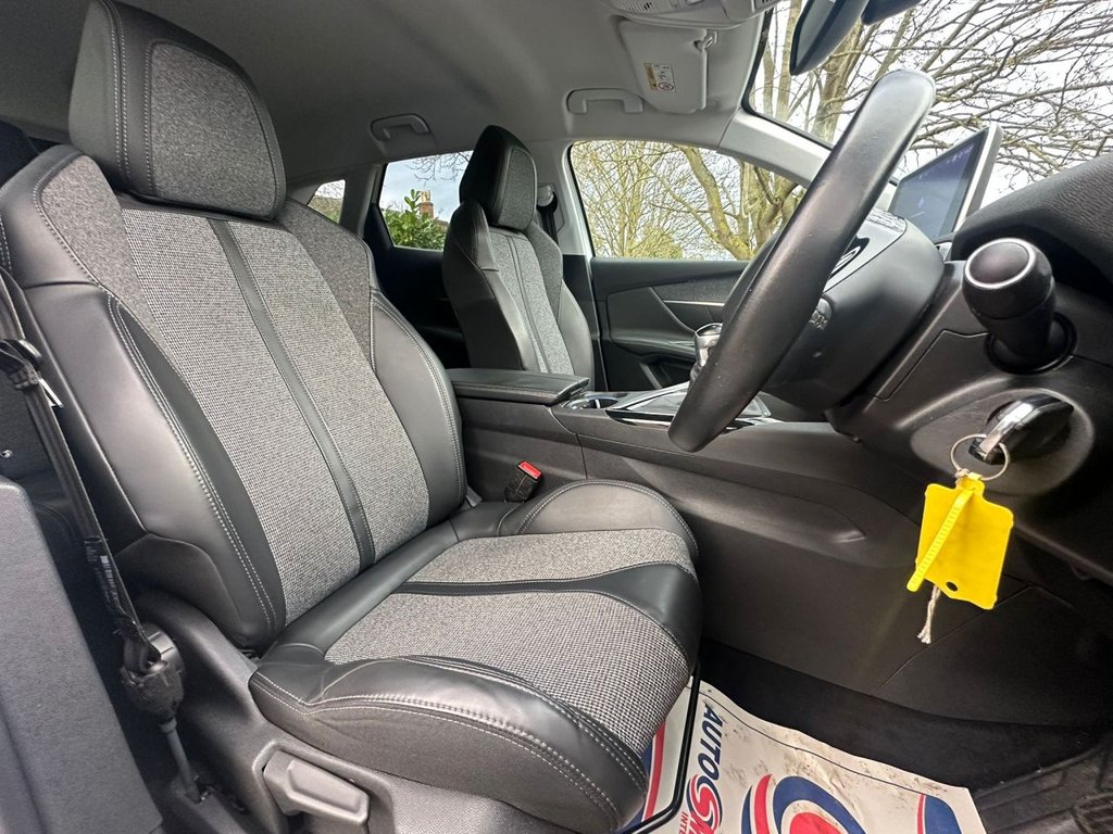 Used Peugeot 3008 2017 for sale - 76698898: Photo 24