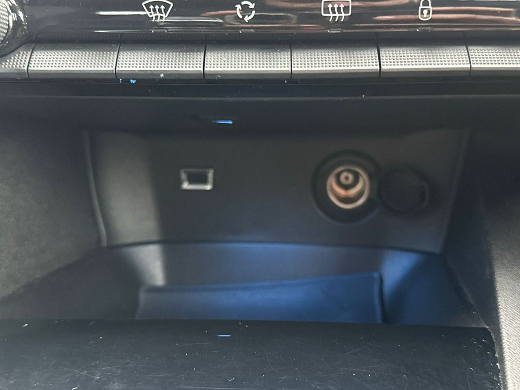 Used Peugeot 3008 2017 for sale - 76698898: Photo 32