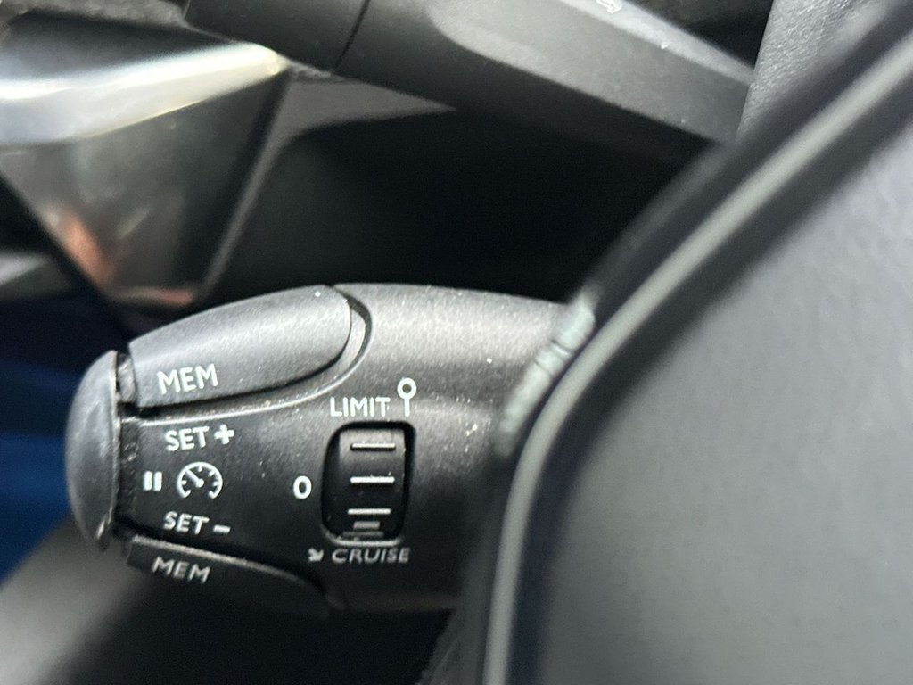 Used Peugeot 3008 2017 for sale - 76698898: Photo 36