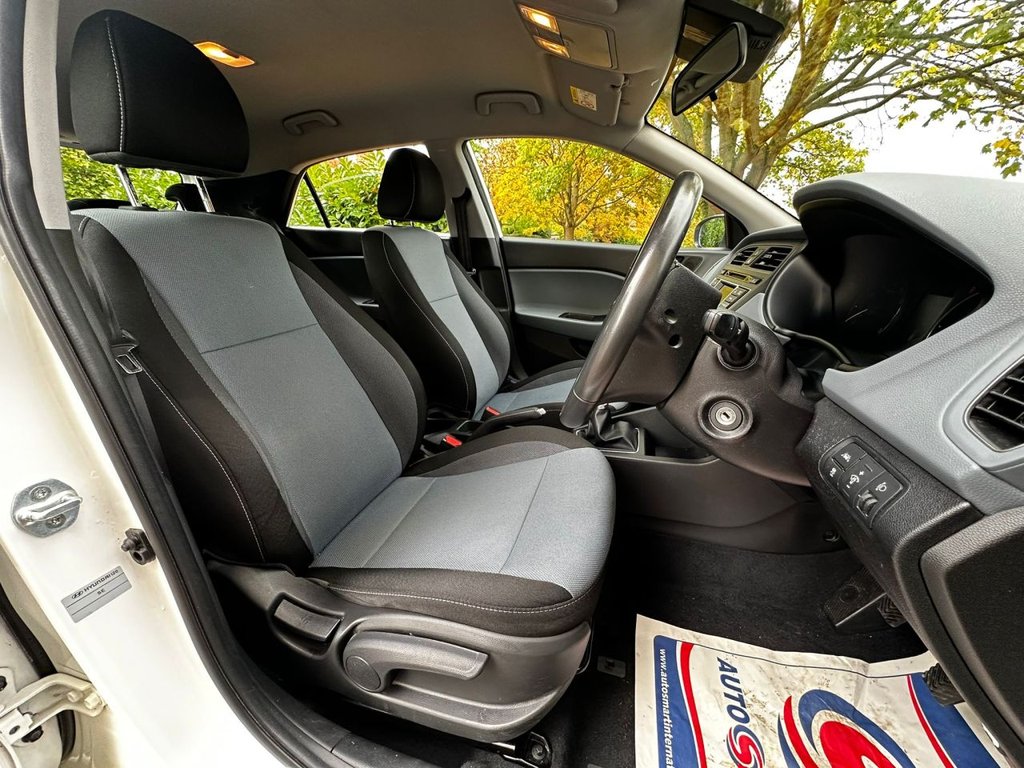 Used Hyundai i20 2016 for sale - 76105959: Photo 23