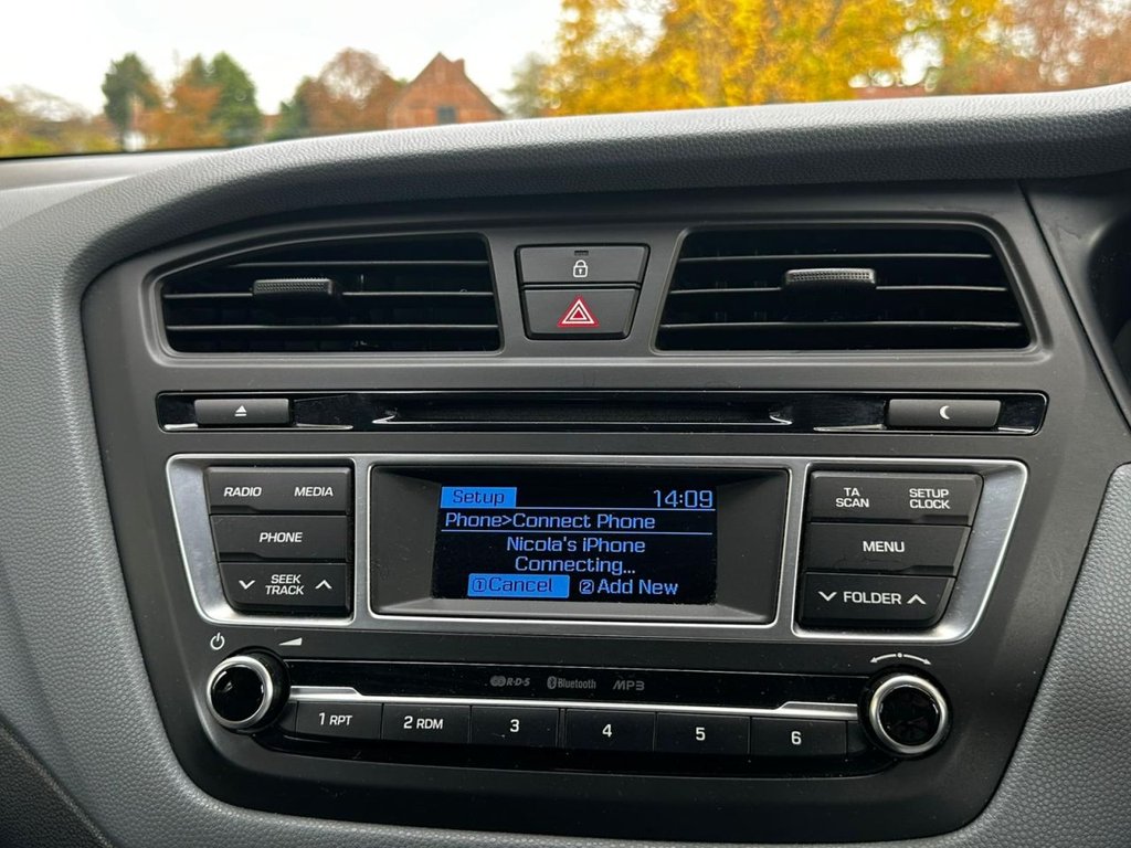 Used Hyundai i20 2016 for sale - 76105959: Photo 34