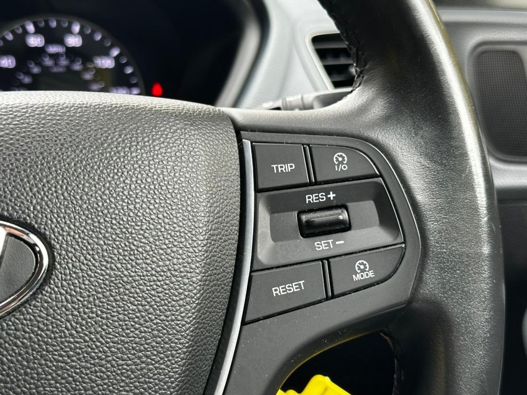 Used Hyundai i20 2016 for sale - 76105959: Photo 38