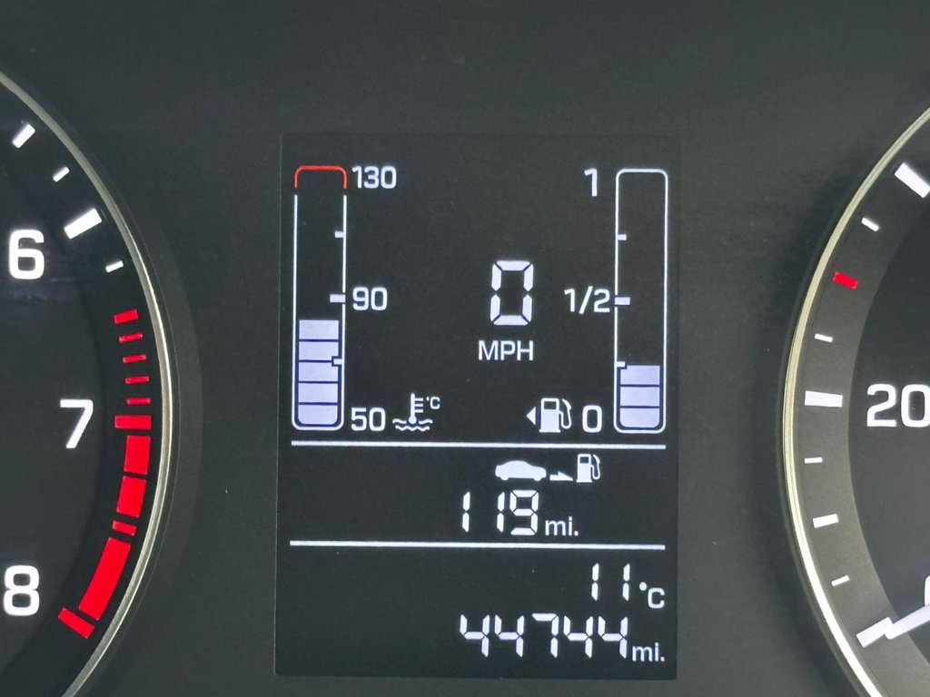 Used Hyundai i20 2016 for sale - 76105959: Photo 40