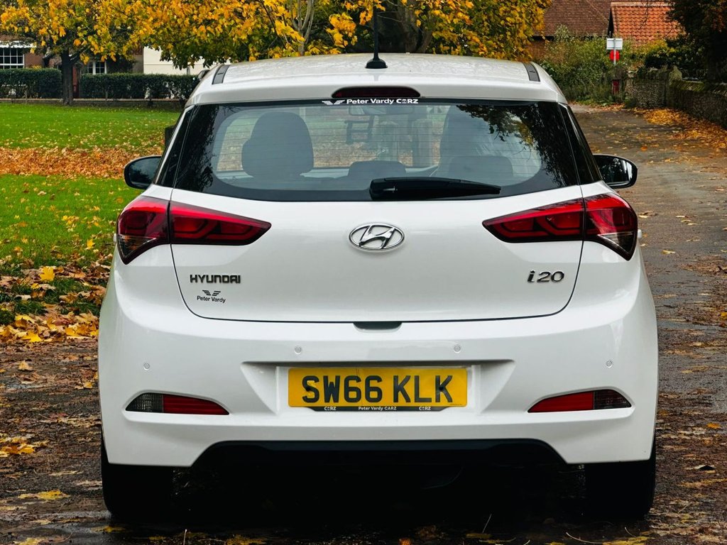 Used Hyundai i20 2016 for sale - 76105959: Photo 7