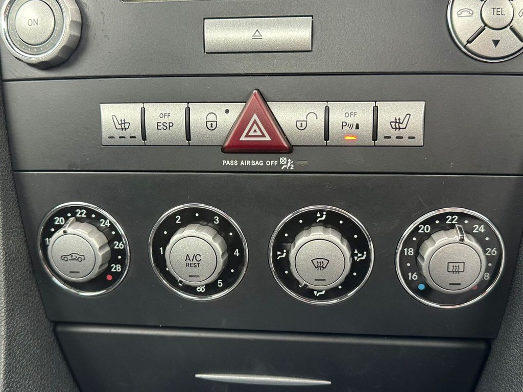 Used Mercedes-Benz SLK 2006 for sale - 76745089: Photo 33