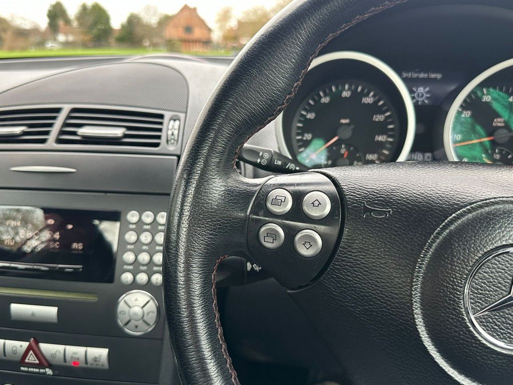 Used Mercedes-Benz SLK 2006 for sale - 76745089: Photo 39