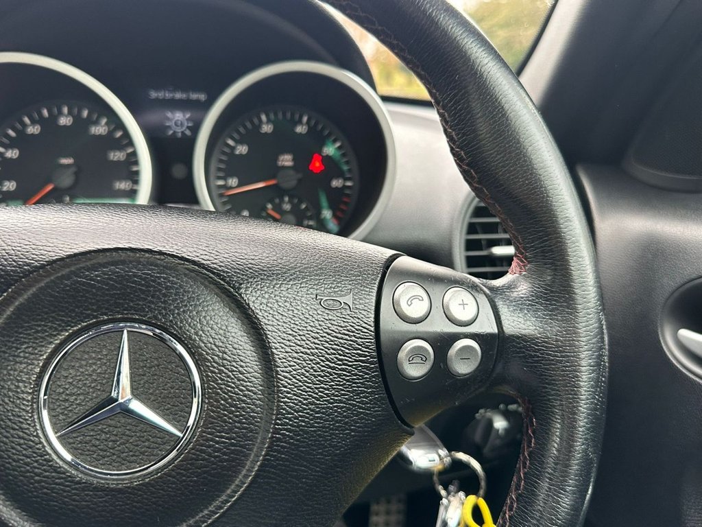 Used Mercedes-Benz SLK 2006 for sale - 76745089: Photo 40