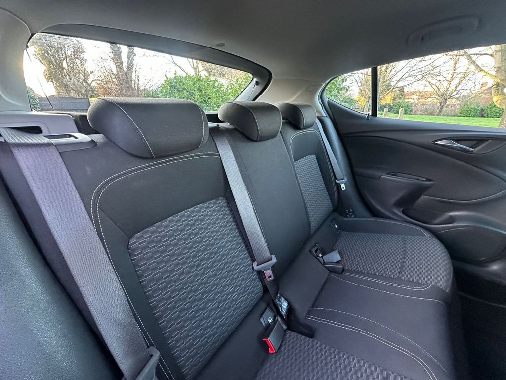 Used Vauxhall Astra 2017 for sale - 77263786: Photo 23