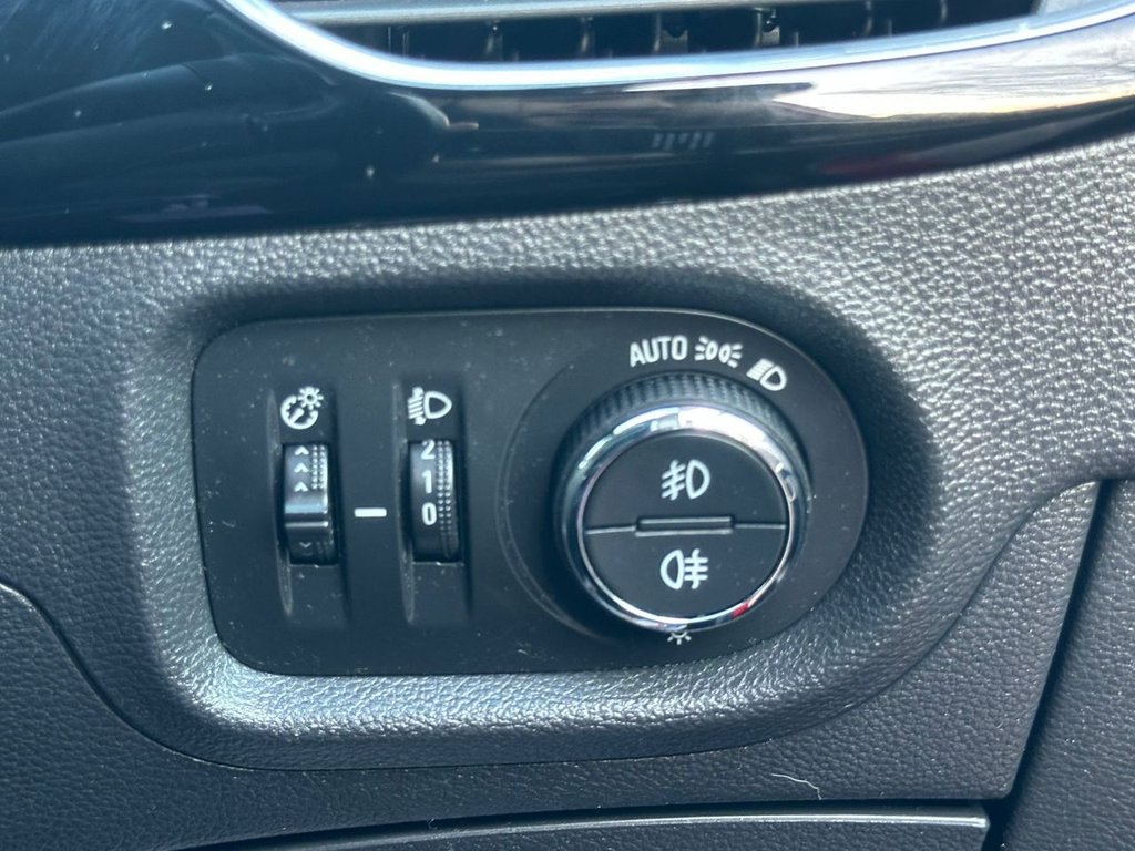 Used Vauxhall Astra 2017 for sale - 77263786: Photo 27