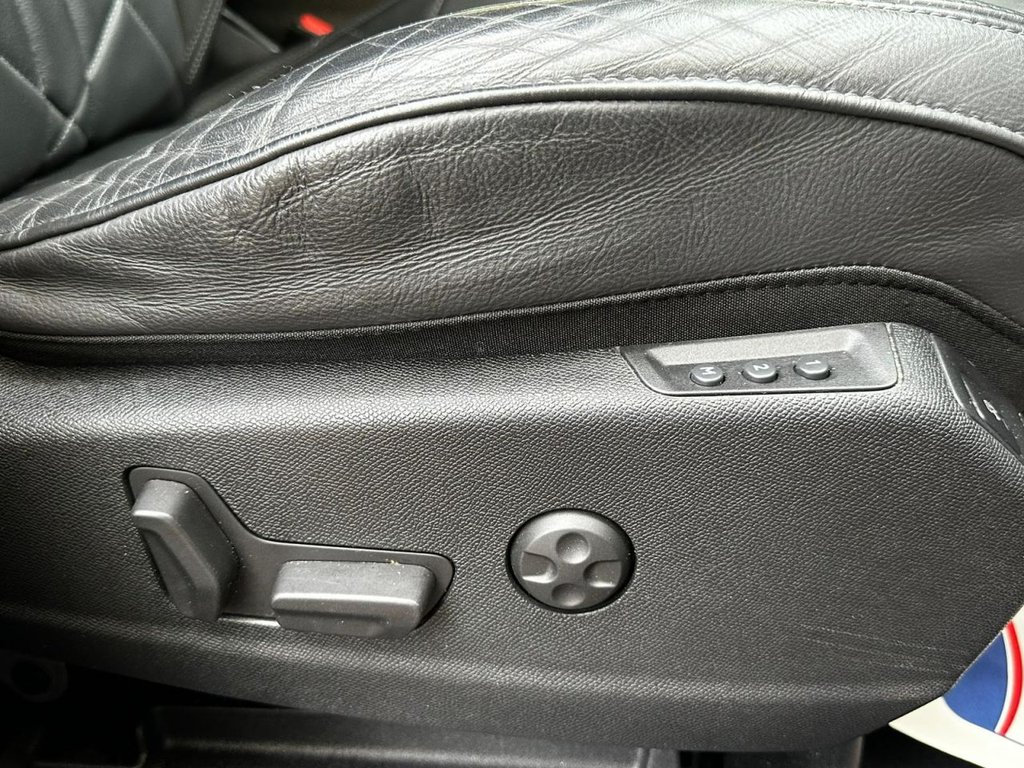 Used DS Automobiles DS 7 Crossback 2019 for sale - 75911546: Photo 32