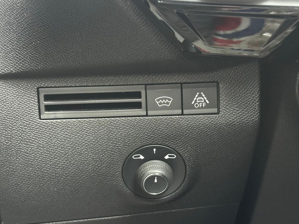 Used DS Automobiles DS 7 Crossback 2019 for sale - 75911546: Photo 34