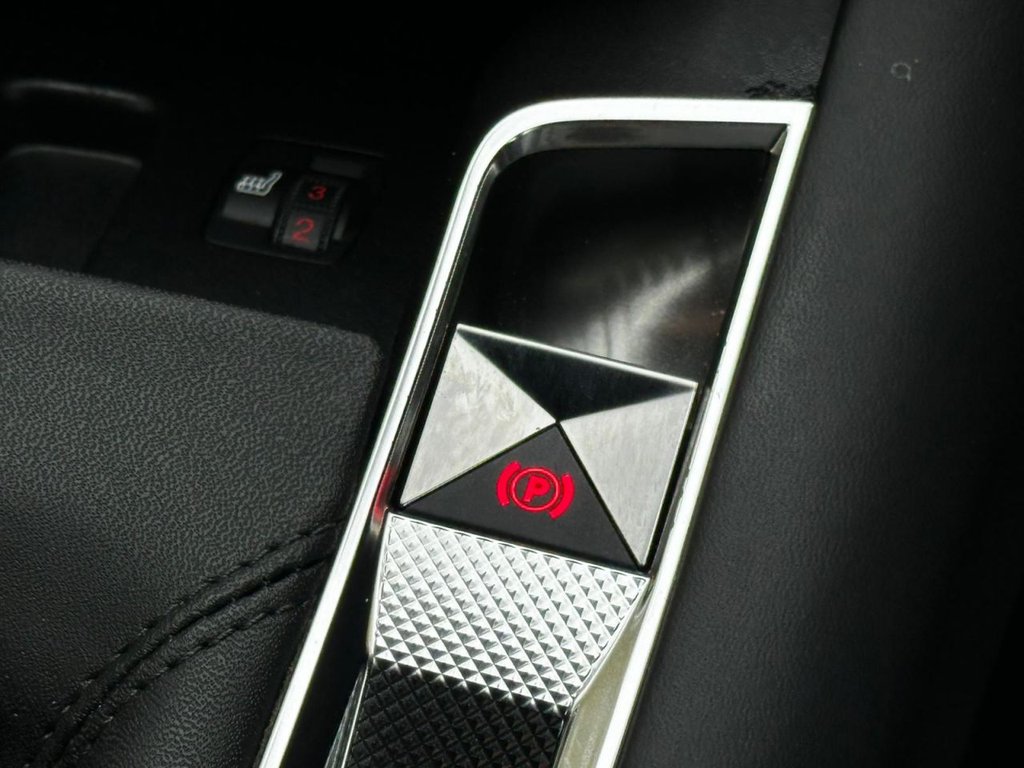 Used DS Automobiles DS 7 Crossback 2019 for sale - 75911546: Photo 36