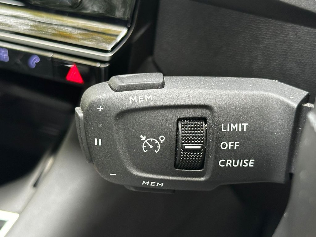 Used DS Automobiles DS 7 Crossback 2019 for sale - 75911546: Photo 47