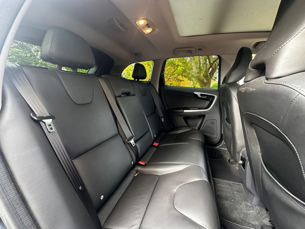 Used Volvo XC60 2017 for sale - 76235834: Photo 28