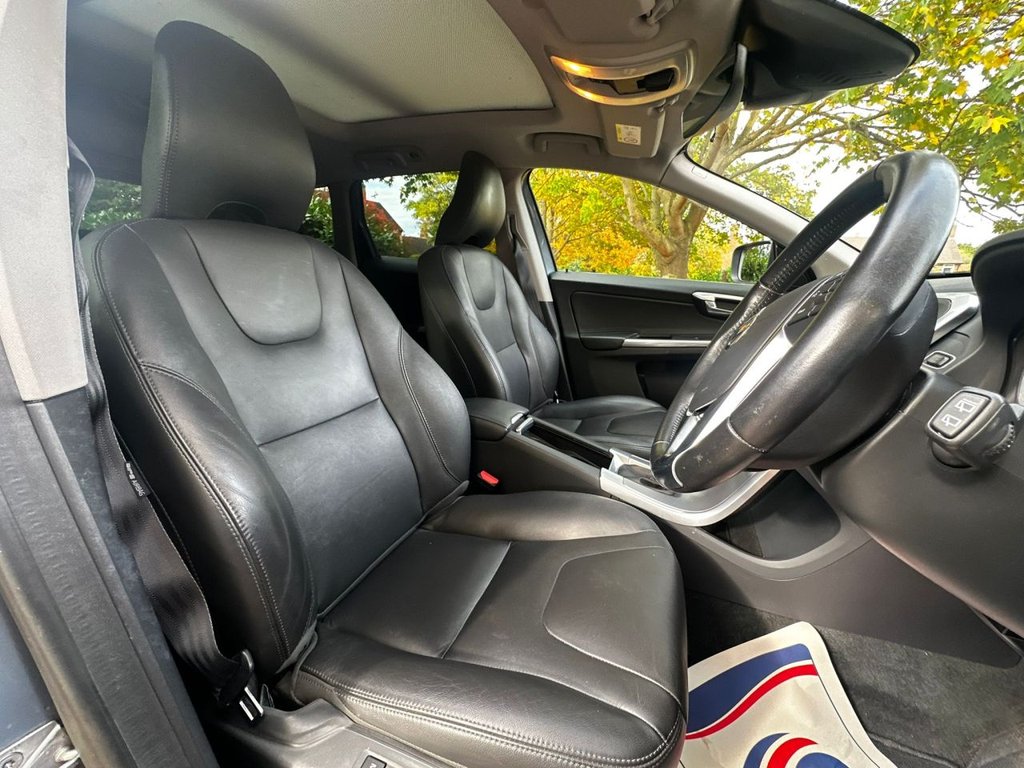 Used Volvo XC60 2017 for sale - 76235834: Photo 30