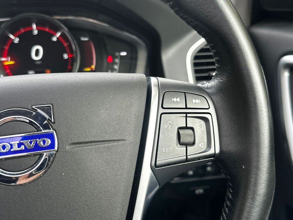 Used Volvo XC60 2017 for sale - 76235834: Photo 43