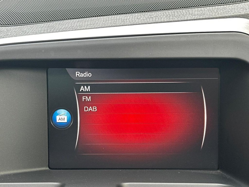 Used Volvo XC60 2017 for sale - 76235834: Photo 45