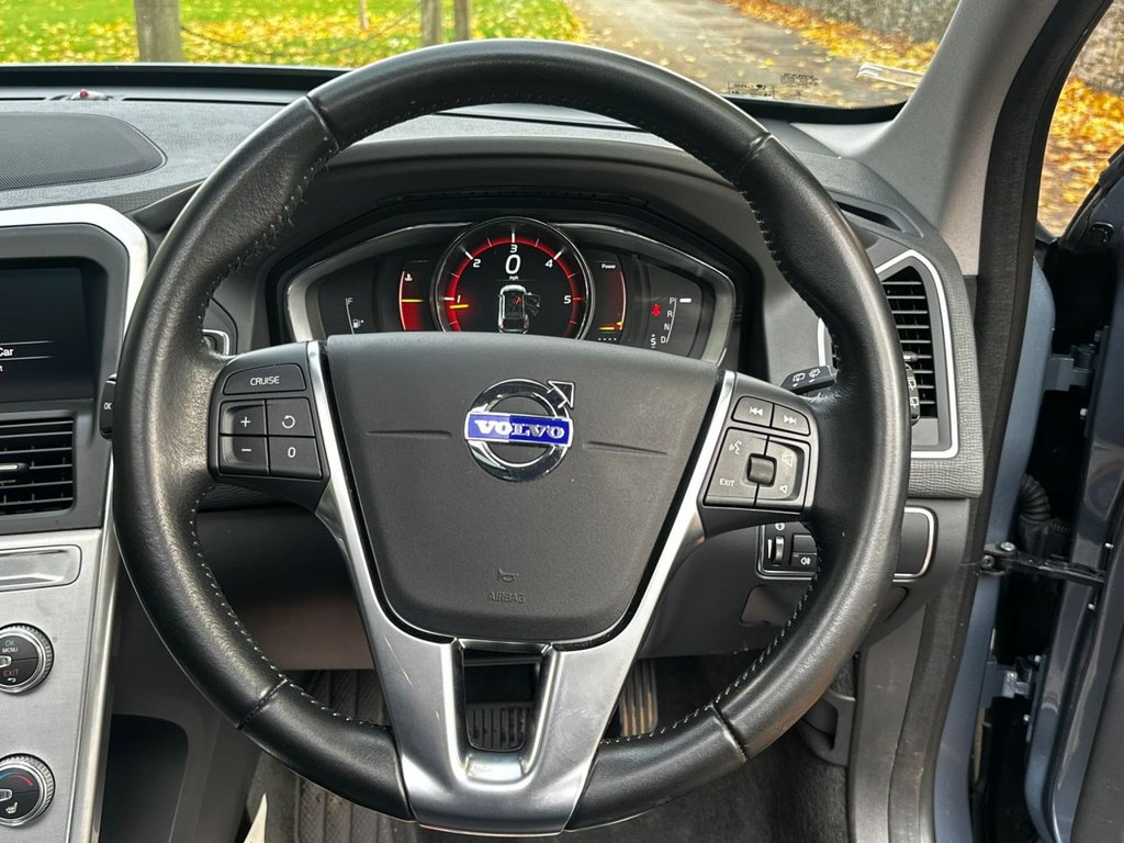 Used Volvo XC60 2017 for sale - 76235834: Photo 49