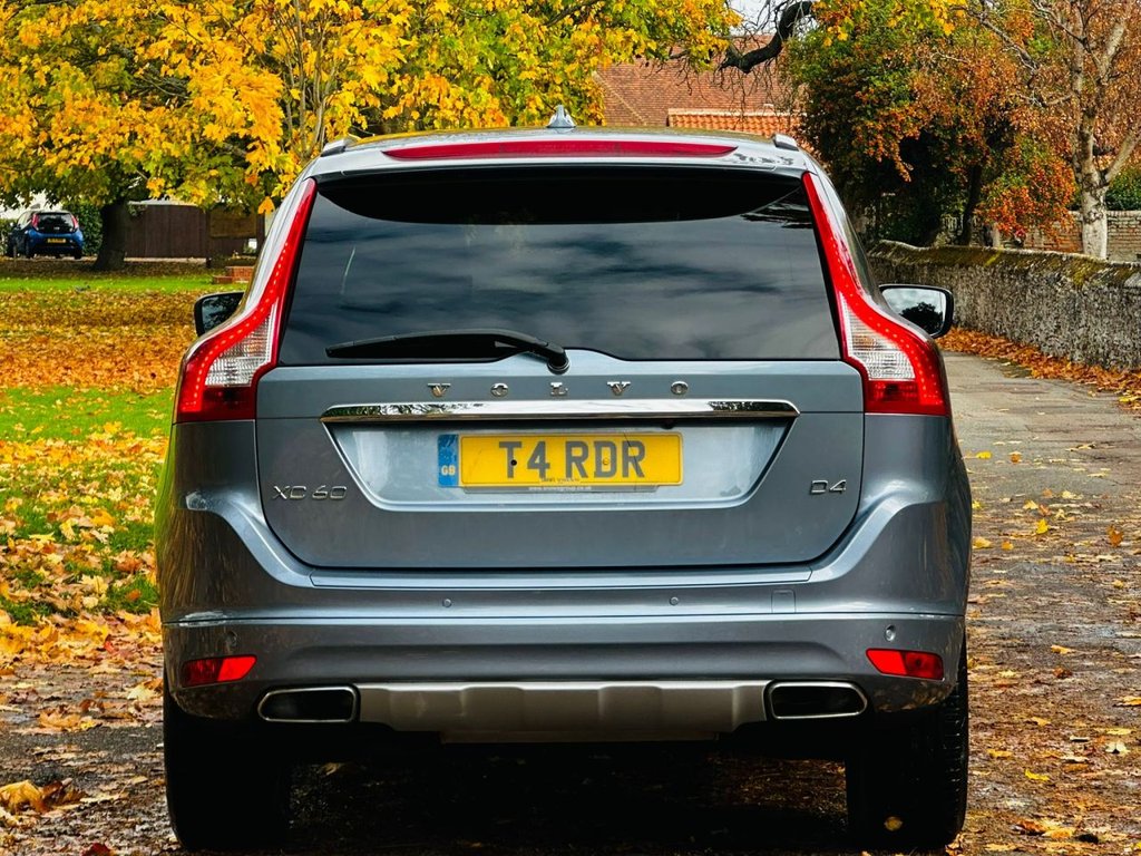 Used Volvo XC60 2017 for sale - 76235834: Photo 8