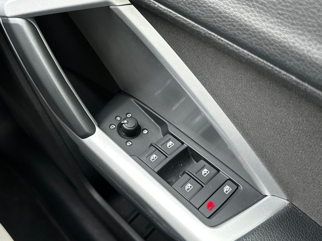 Used Audi Q3 2022 for sale - 76132962: Photo 31