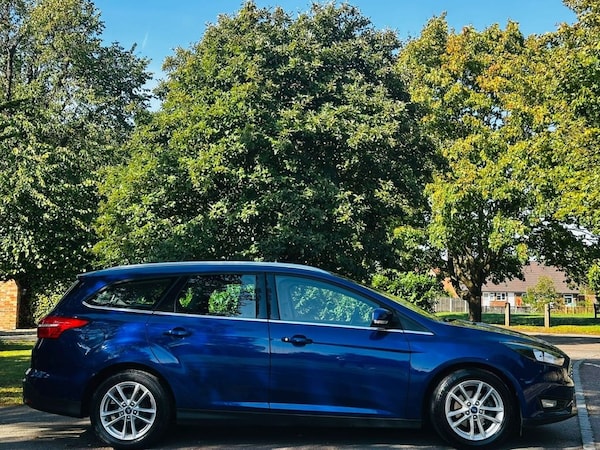 Used Ford Focus 2017 for sale - 76147288: Photo 5